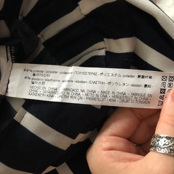 Zara Navy Culottes with White Stripes - Picture 7 of 7